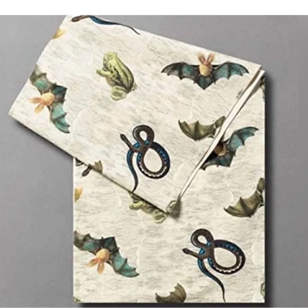 Creepy Crawly Table Runner